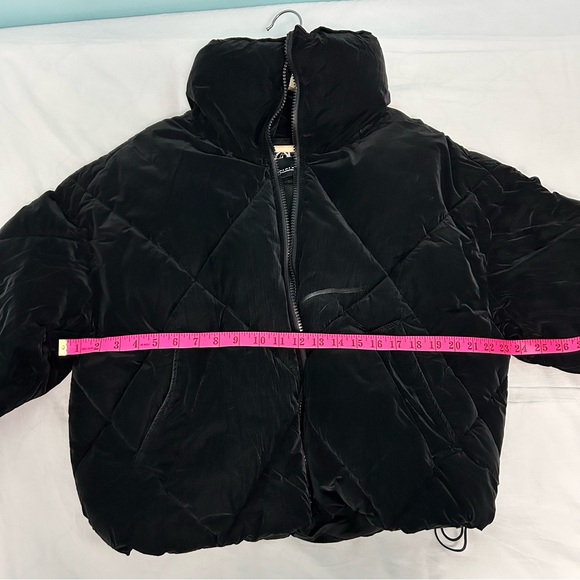 Zara oversized black puffer size small - Picture 12 of 12